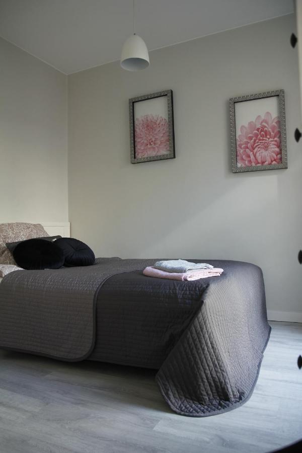 Apartament Tetris - Centrum キェルツェ エクステリア 写真